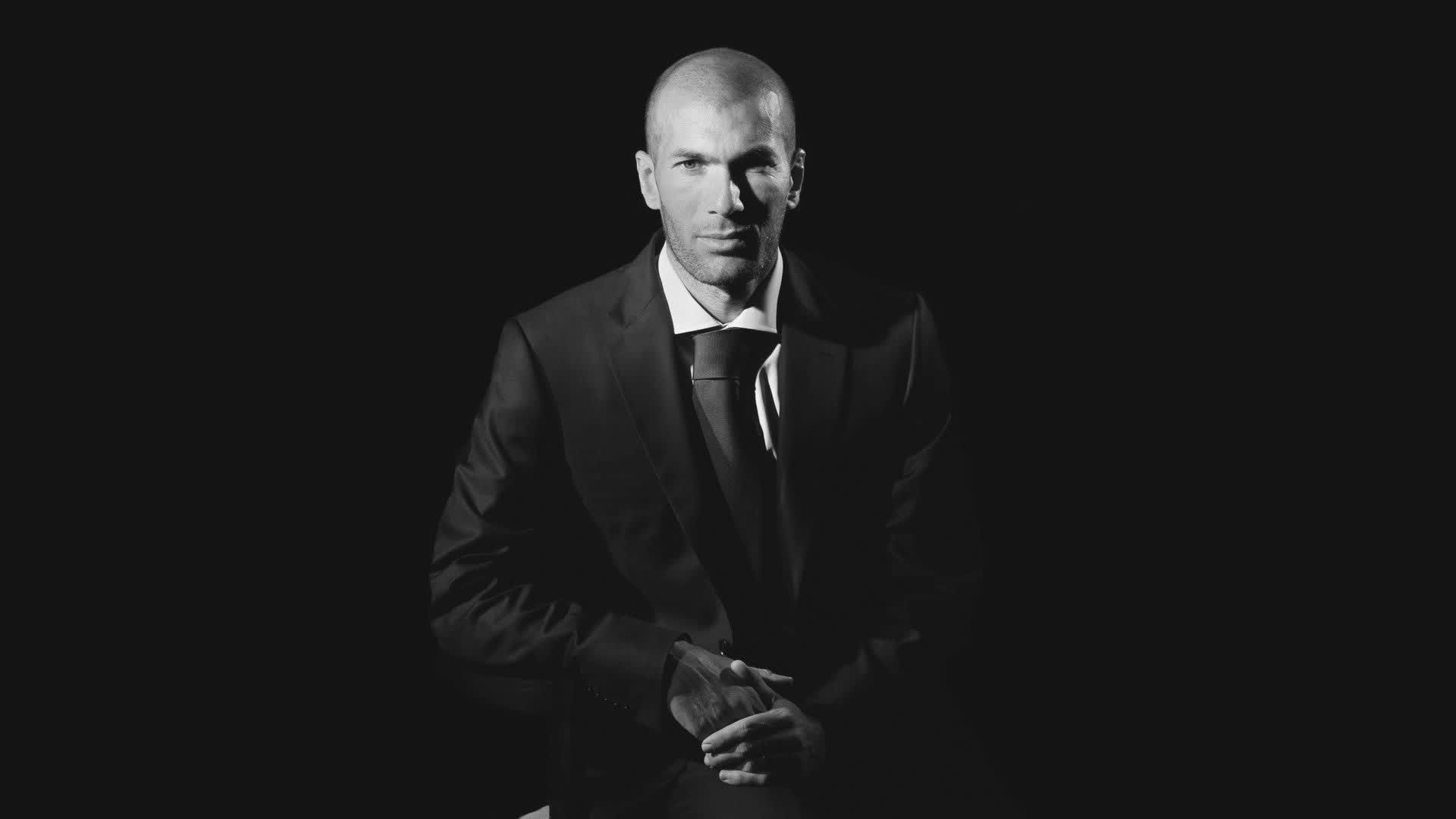 体育娱乐平台-马德里竞技2-1逆转绝杀，曼城遭遇联赛三连败，争冠梦碎？曼城联赛三连败，争冠梦碎边缘？
